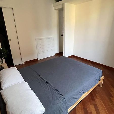 "Iris" Milano Lunigiana In Stazione Centrale Apartment Exterior foto