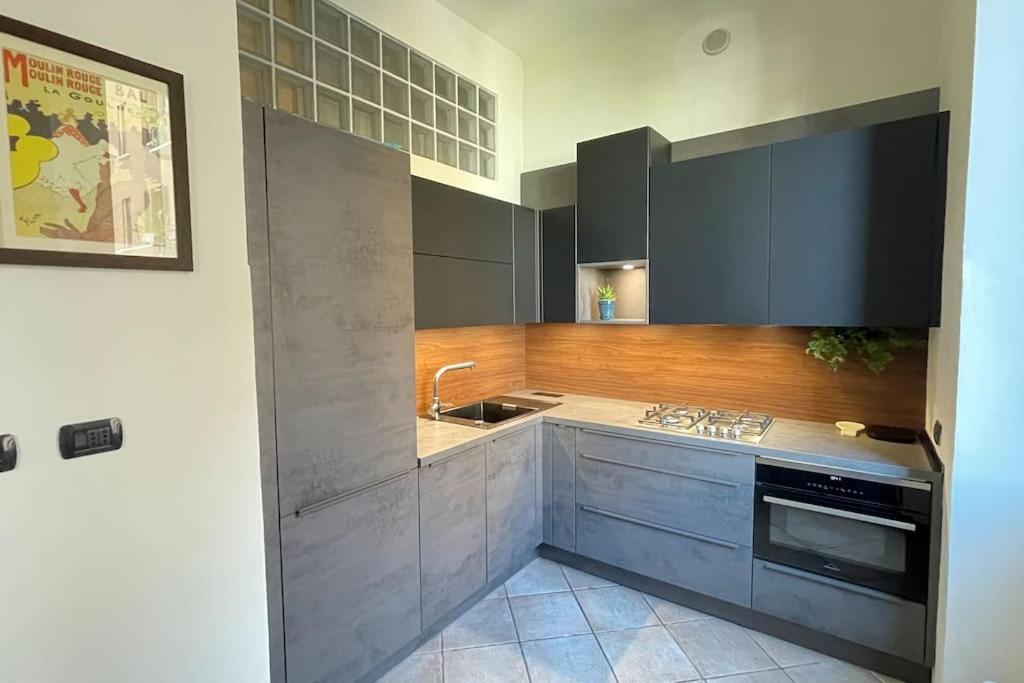 "Iris" Milano Lunigiana In Stazione Centrale Apartment Exterior foto